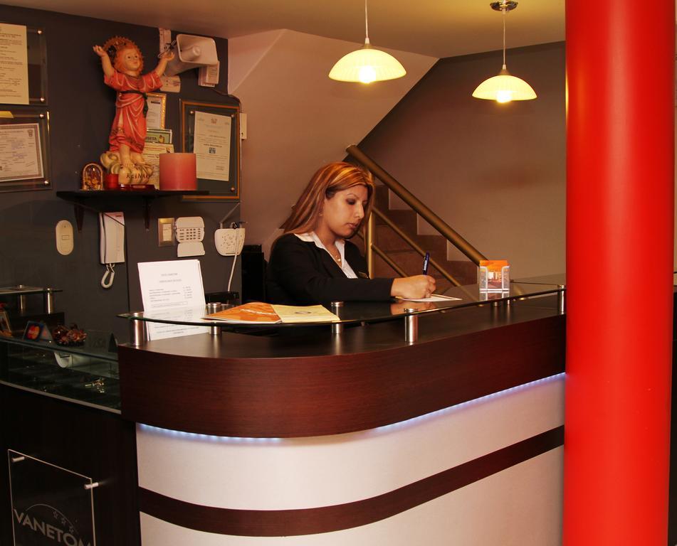 Hotel Vanetom Chiclayo Eksteriør billede
